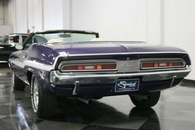 Dodge Challenger 1971 image number 10