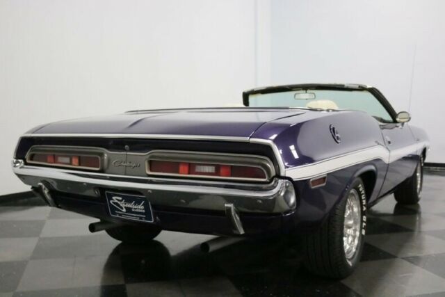 Dodge Challenger 1971 image number 12