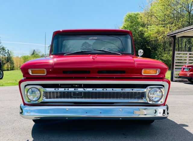 Chevrolet C-10 1965 image number 18