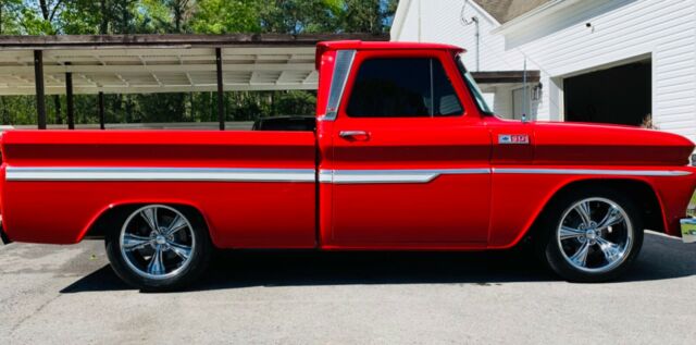 Chevrolet C-10 1965 image number 3