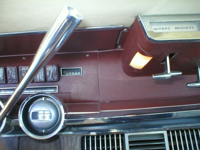 Ford Thunderbird 1966 image number 34