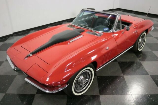 Chevrolet Corvette 1965 image number 21