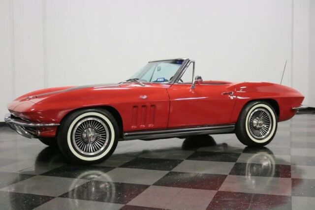 Chevrolet Corvette 1965 image number 30