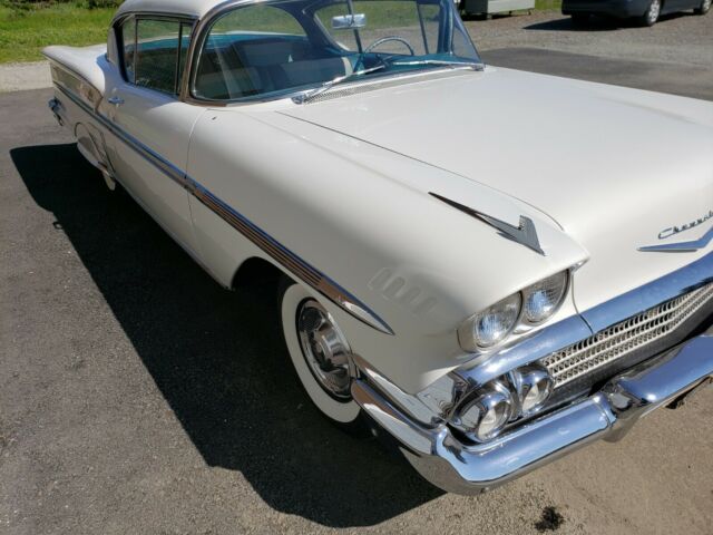 Chevrolet Impala 1958 image number 14