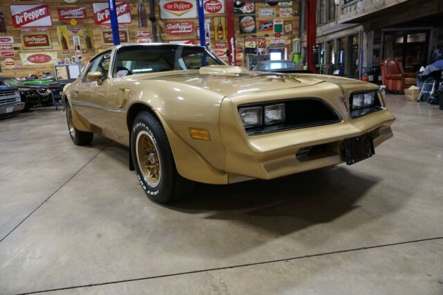 Pontiac Firebird 1978 image number 27