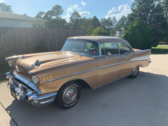 Chevrolet Bel Air/150/210 1957 image number 0