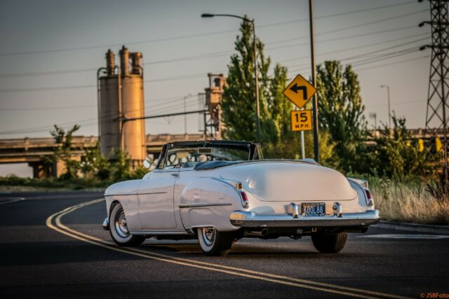 Oldsmobile Eighty-Eight 1950 image number 11