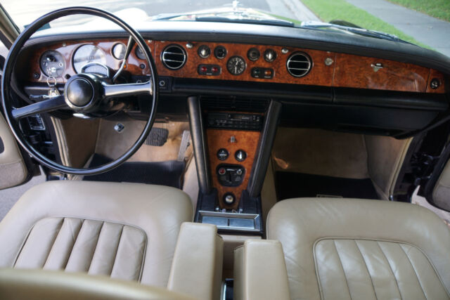 Rolls-Royce Silver Shadow LWB with Divider 1971 image number 21