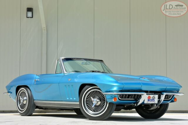 Chevrolet Corvette 1966 image number 11