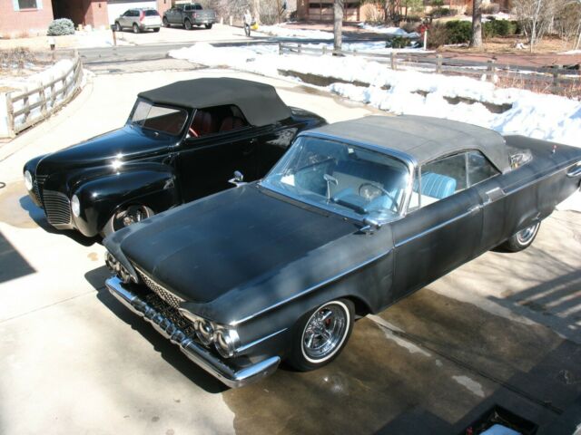 Plymouth Fury 1961 image number 23