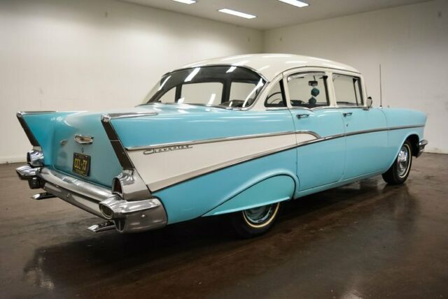 Chevrolet Bel Air/150/210 1957 image number 6