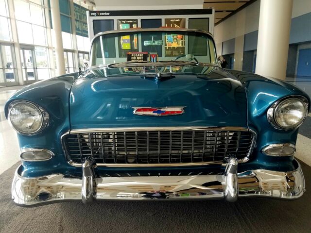 Chevrolet Bel Air/150/210 1955 image number 32