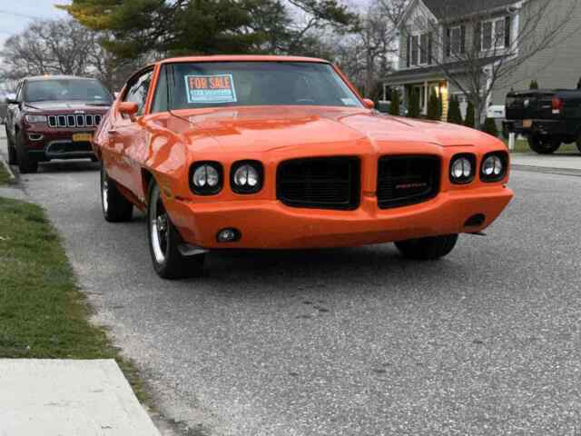 Pontiac LeMans 1971 image number 0