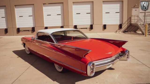 Cadillac DeVille 1960 image number 12