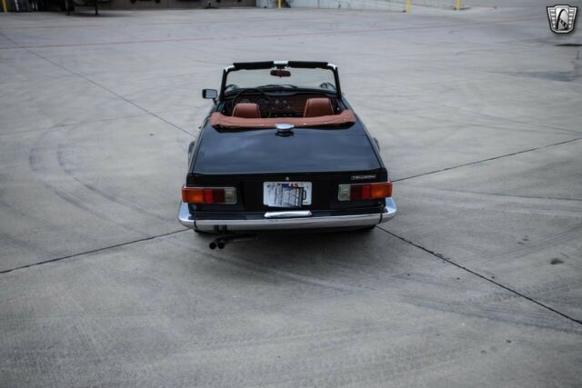 Triumph TR-6 1972 image number 14