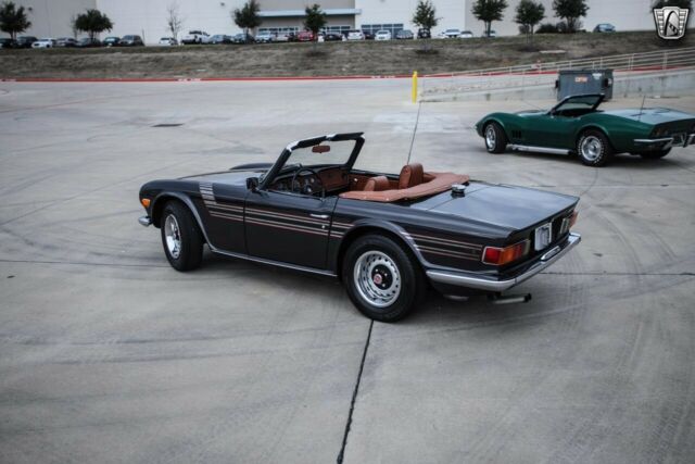 Triumph TR-6 1972 image number 35