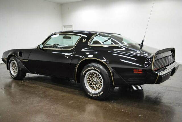 Pontiac Trans Am 1979 image number 28