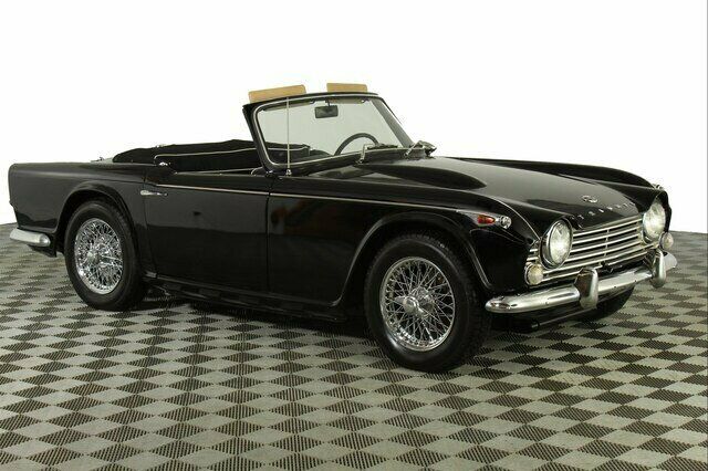 Triumph TR4 1967 image number 27