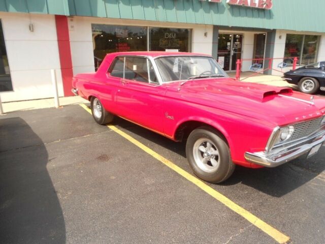 Plymouth Fury 1963 image number 10