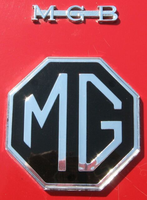 MG MGB 1970 image number 6