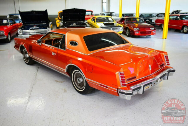 Lincoln Continental 1977 image number 17