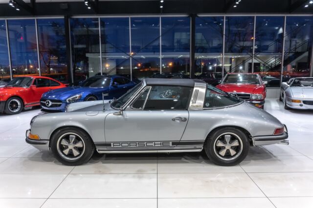 Porsche 911 1971 image number 34