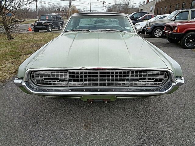 Ford Thunderbird 1968 image number 1