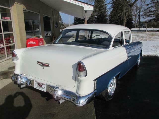 Chevrolet Bel Air/150/210 1955 image number 19