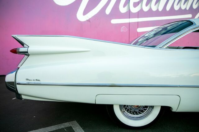 Cadillac DeVille 1959 image number 12