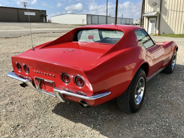 Chevrolet Corvette 1968 image number 4