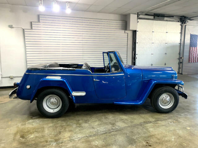 Willys Jeepster 1950 image number 19