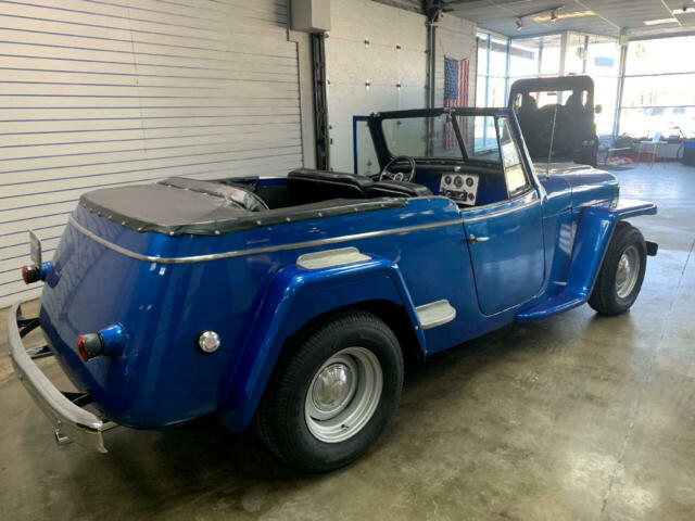 Willys Jeepster 1950 image number 20