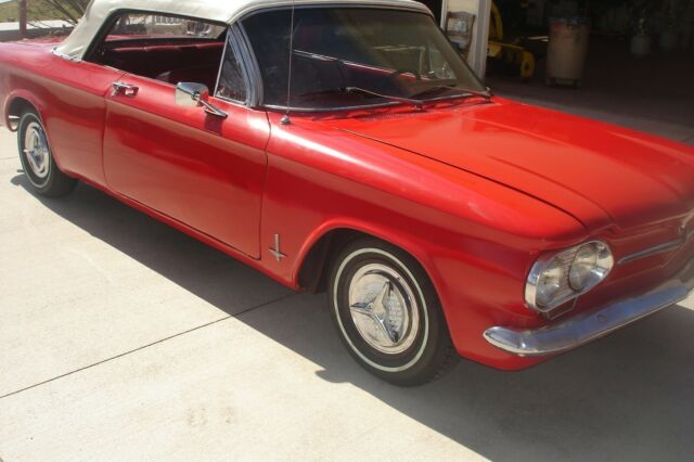 Chevrolet Corvair 1963 image number 1