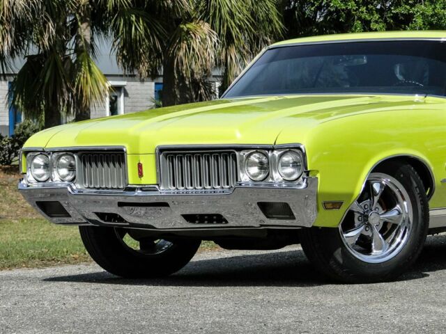 Oldsmobile Cutlass 1970 image number 27