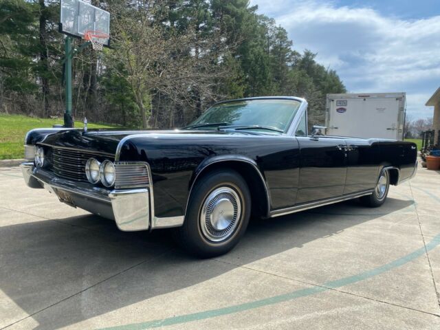 Lincoln Continental 1965 image number 27