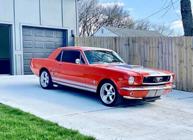 Ford Mustang 1966 image number 35