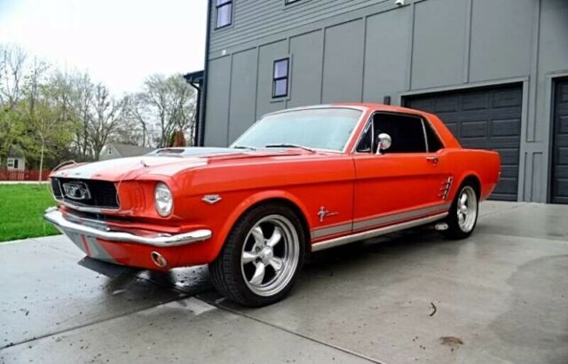 Ford Mustang 1966 image number 37