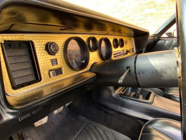 Pontiac Trans Am 1977 image number 15