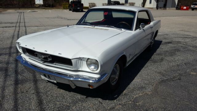 Ford Mustang 1966 image number 2