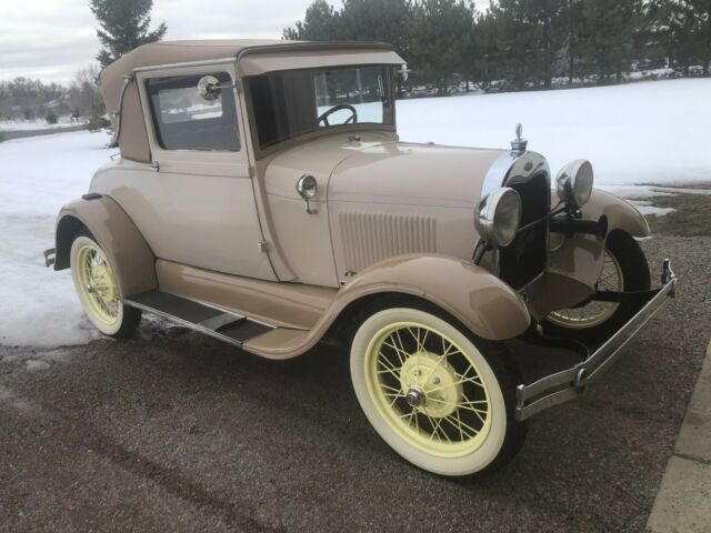 Ford Model A 1929 image number 2