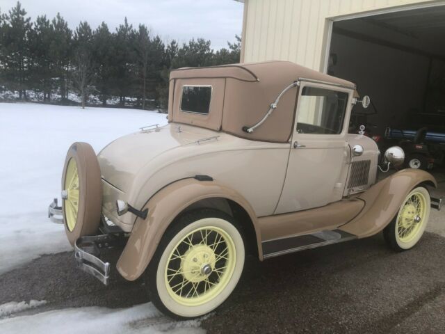 Ford Model A 1929 image number 3