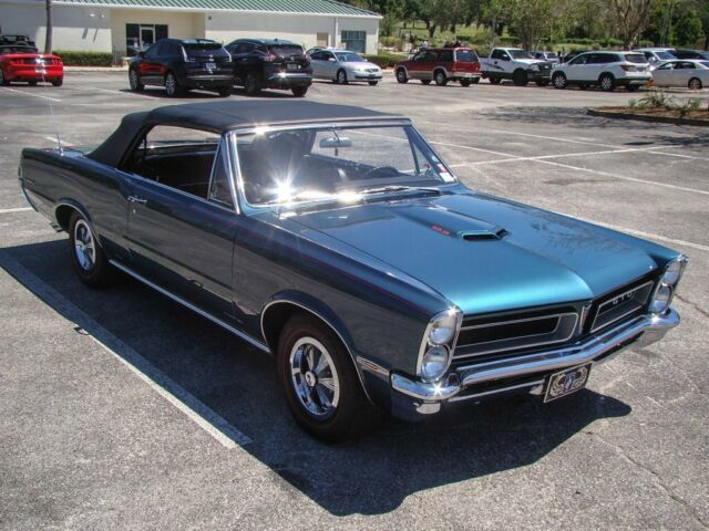 Pontiac GTO 1965 image number 39