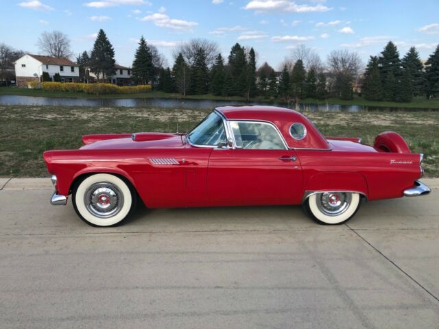 Ford Thunderbird 1956 image number 11