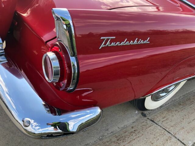 Ford Thunderbird 1956 image number 15