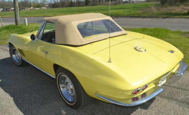 Chevrolet Corvette 1967 image number 13