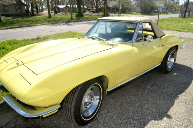 Chevrolet Corvette 1967 image number 25