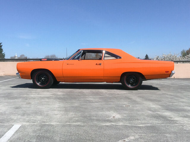 Plymouth Road Runner 1969 image number 7