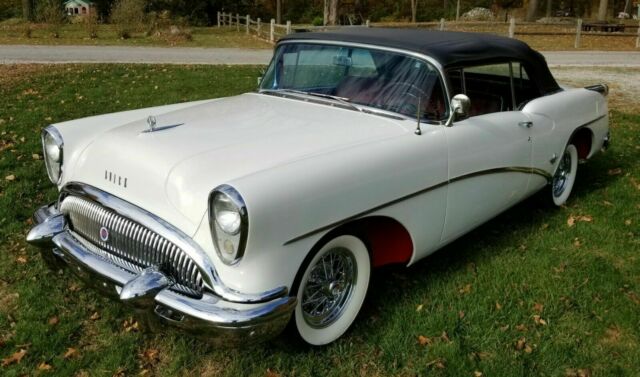 Buick Skylark 1954 image number 10