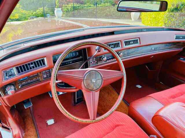 Cadillac DeVille Coupe 1976 image number 16