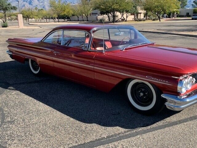 Pontiac Catalina 1960 image number 2